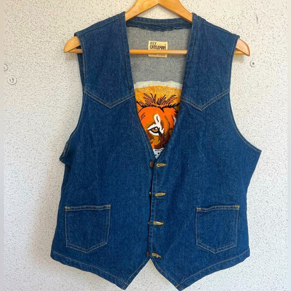 Lion embroidered denim vest Ely Cattleman vintage unisex XL unique western boho - Picture 2 of 6